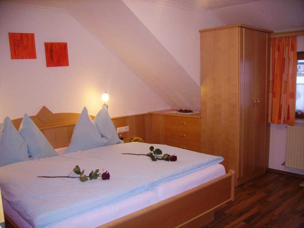 Gaestehaus Essl Mariapfarr Εξωτερικό φωτογραφία