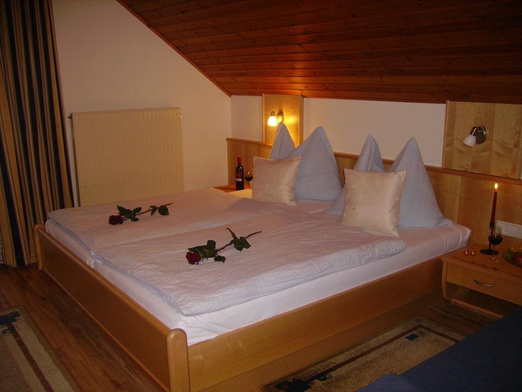 Gaestehaus Essl Mariapfarr Εξωτερικό φωτογραφία