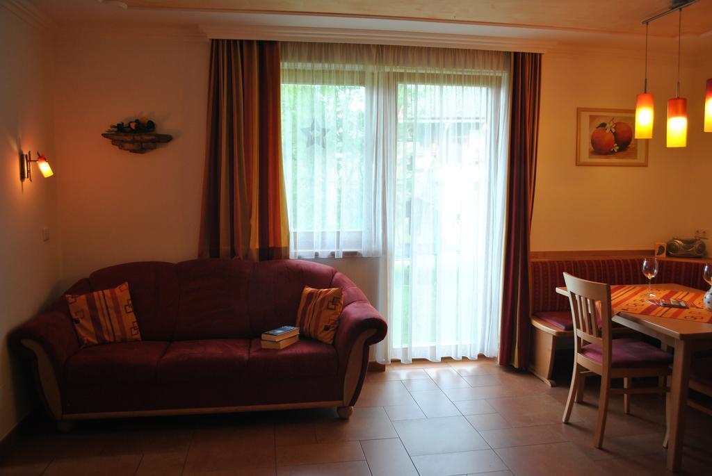 Gaestehaus Essl Mariapfarr Εξωτερικό φωτογραφία